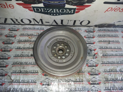 Volanta cod 0B5105317K Audi A4 B8 3.0 TDI CLAB 204 cai pentru cutie viteze automata cu 7 trepte