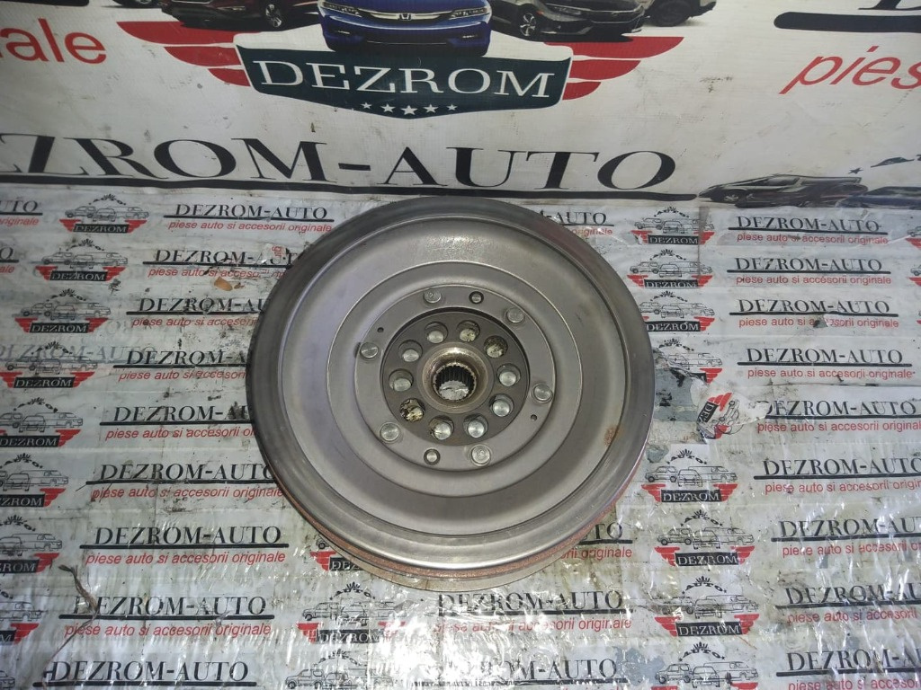 Volanta cod 0B5105317K Audi A4 B8 3.0 TFSI tip motor CAKA 333 cai