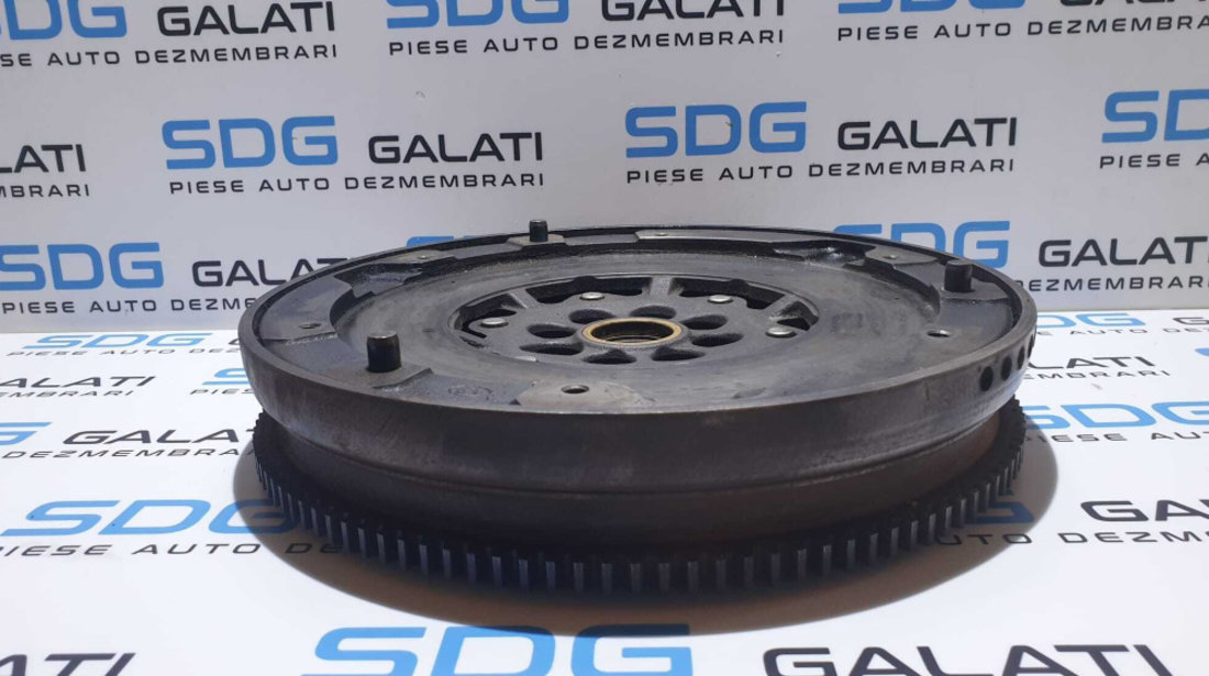 Volanta cu Masa Dubla Ambreiaj LUK BMW Seria 1 F20 F21 116 118 120 125 2.0 D N47 2010 - 2019 Cod 7594958