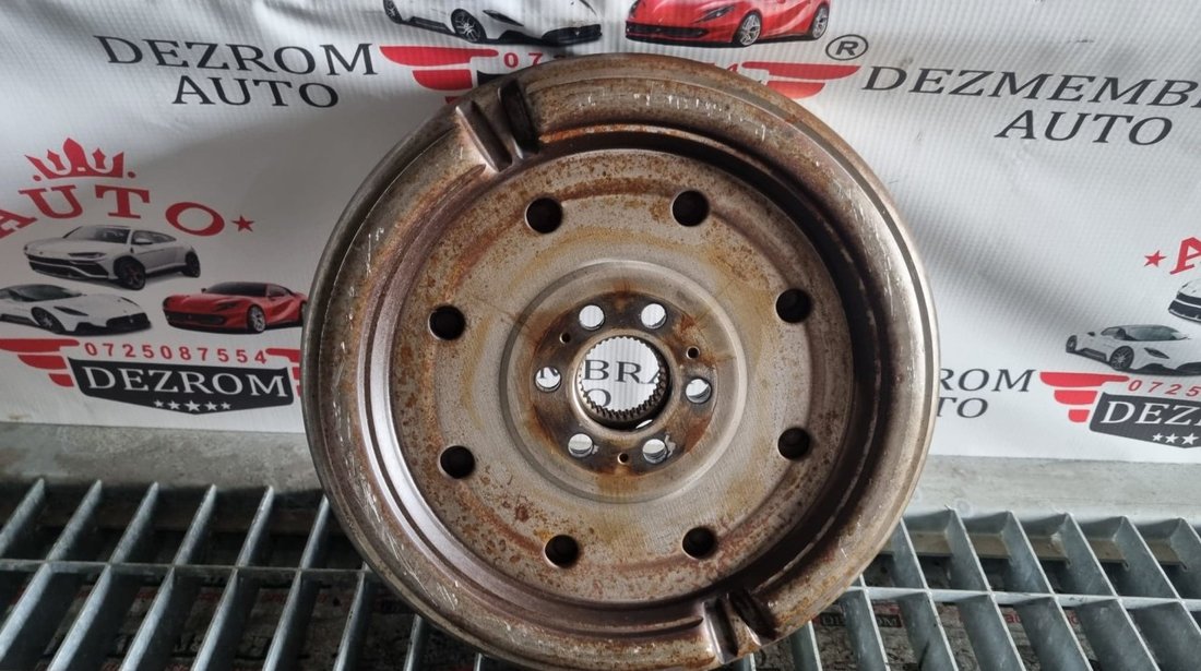 Volanta cu masa dubla originala Audi A3 8P 2.0 TFSI 200cp cod piesa : 06F105266N