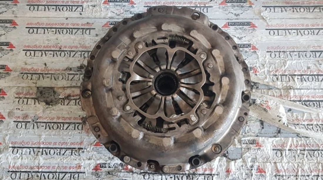 Volanta cu masa dubla originala AUDI A4 B8 2.0 TDI quattro 177 CP cod 0b1105266al