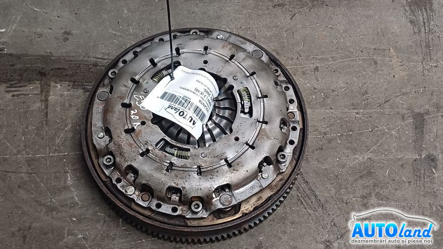 Volanta Cu Placa si Disc 2.0 Diesel N472011 BMW 3 E90 2005