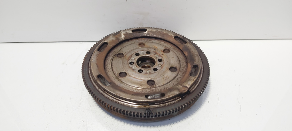 Volanta cutie automata, cod 03L105317, Audi A6 (4F2, C6), 2.0 TDI, CAH (id:690074)