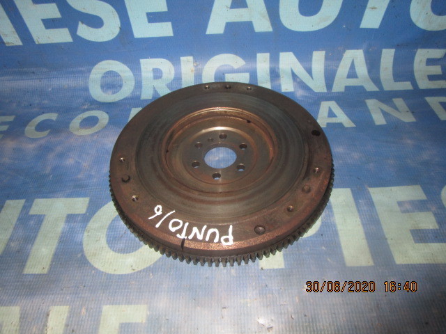 Volanta Fiat Punto 1.2i; 46470371