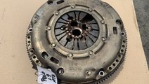 Volanta + Kit ambreiaj masa dubla Volkswagen Polo ...