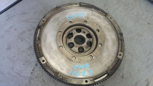 Volanta masa dubla 2.0 tdi bkd vw golf 5 sachs