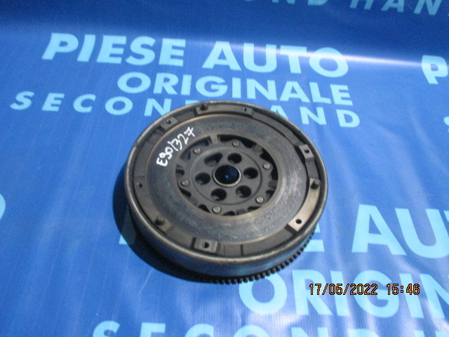 Volanta masa dubla BMW E90 320i