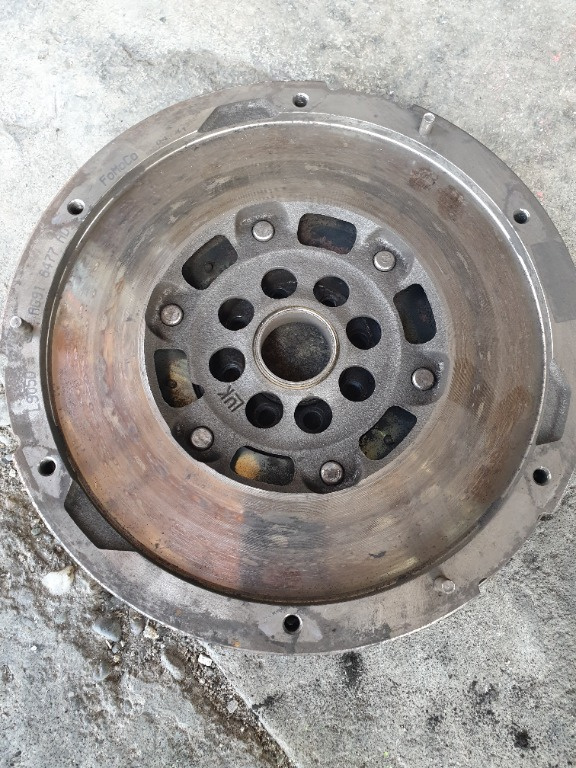 Volanta Masa Dubla cu kit Ambreiaj Ford Mondeo MK4 2.0TDCI Euro 5
