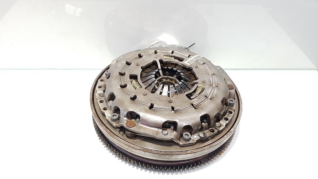 Volanta masa dubla cu placa presiune, Bmw 5 Touring (E61) 2.0 d, N47D20A, 6 vit man