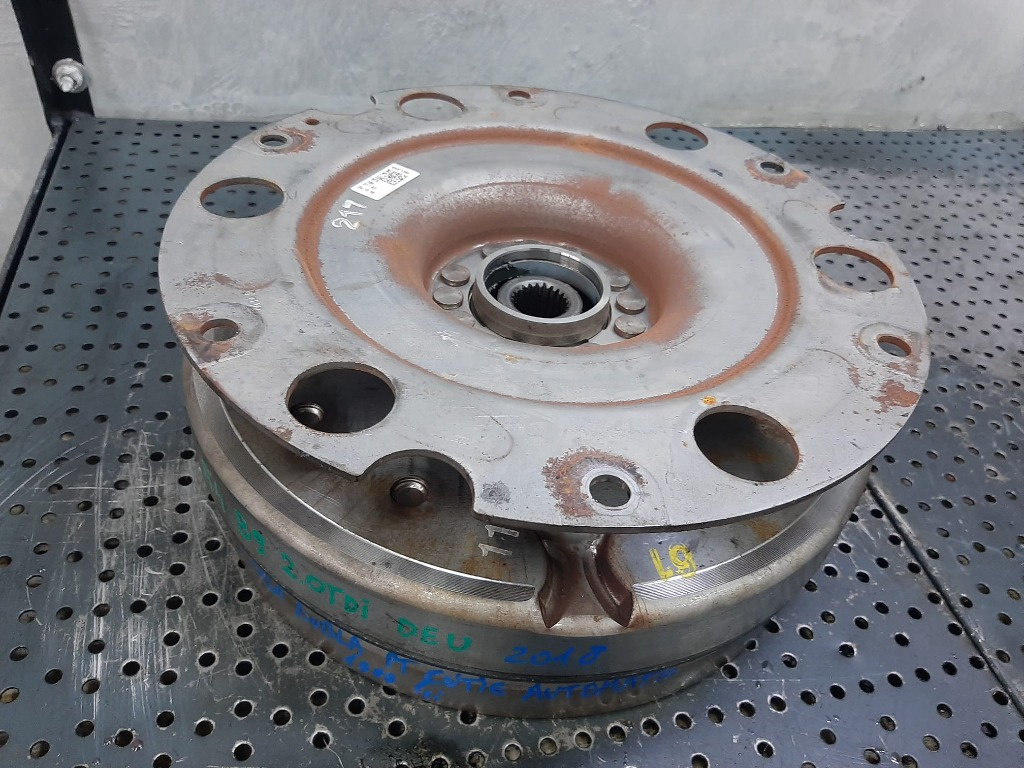 Volanta masa dubla cutie automata 2.0 tdi deu audi a4 b9 8w 2018 0ck105317ae