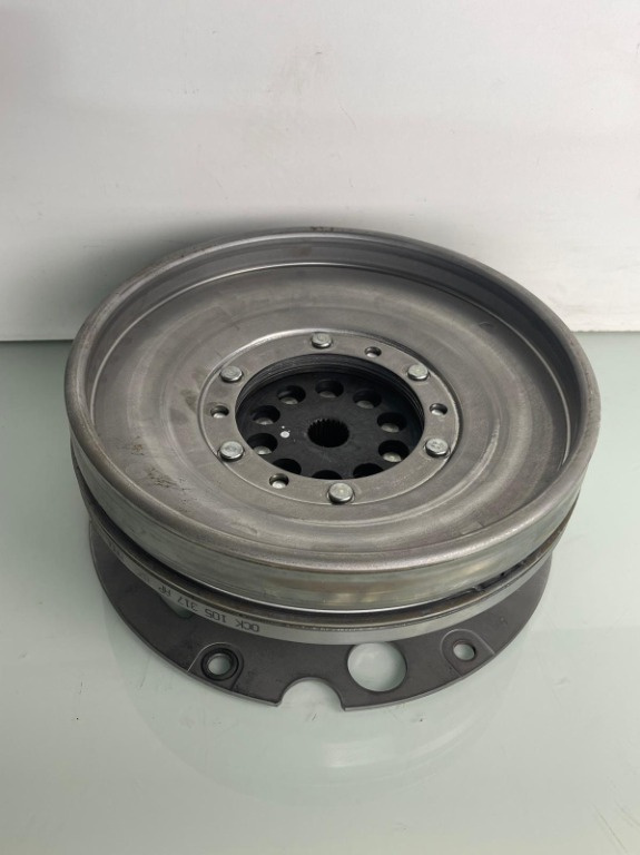 Volanta masa dubla cutie automata Audi A5 8W 2.0TFSI DMS 0CK105317AP