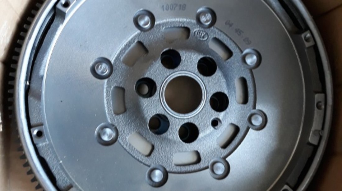 Volanta masa dubla luk 1.9 tdi audi a3 8p seat altea leon toledo vw transporter golf 5 passat touran 415025010