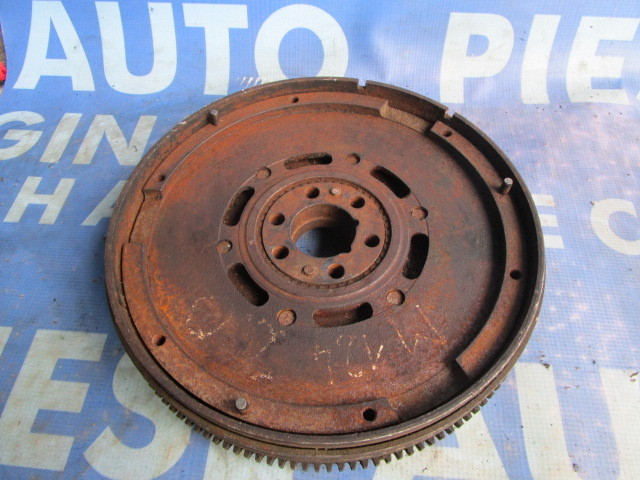 Volanta masa dubla Mercedes 200E W124