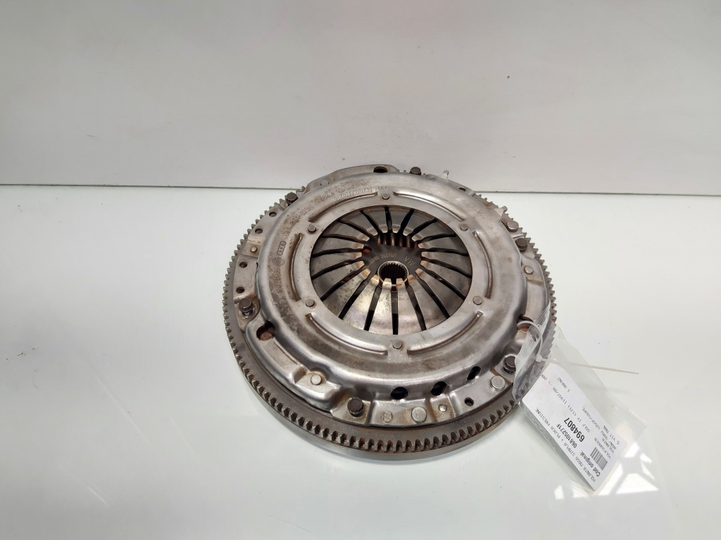 Volanta masa simpla cu placa presiune, cod 068105271F, VW Golf 4 Variant (1J5), 1.8 benz, AGN, 5 vit man (idi:694807)
