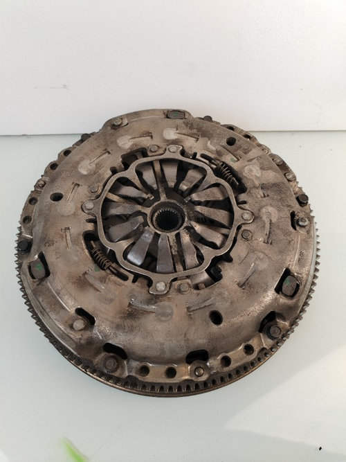 Volanta masa simpla Skoda Superb 3 1.6 tdi DCXA 04L105273