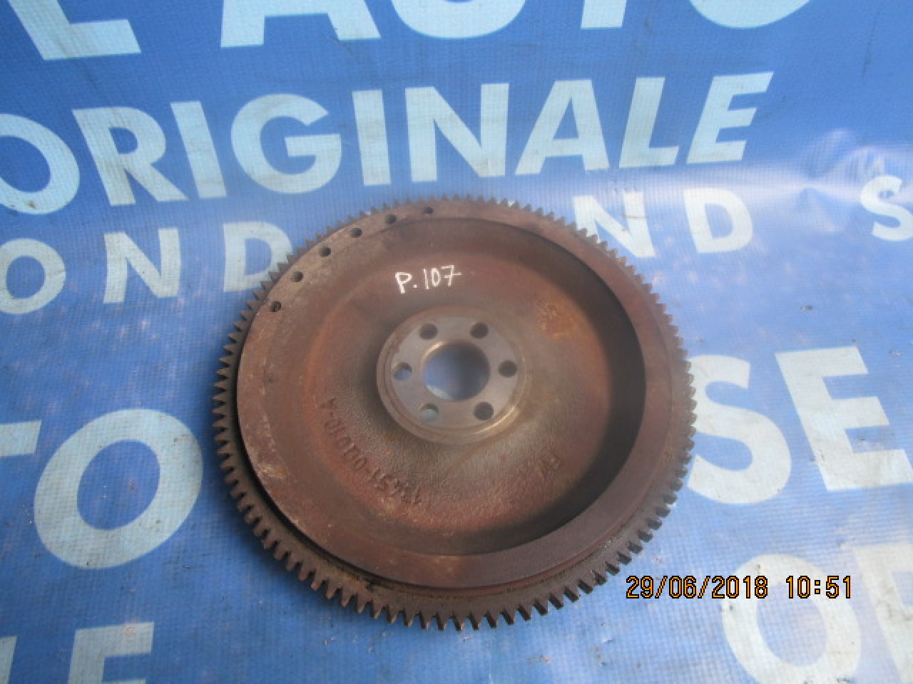 Volanta Peugeot 107 1.0i;1345100010