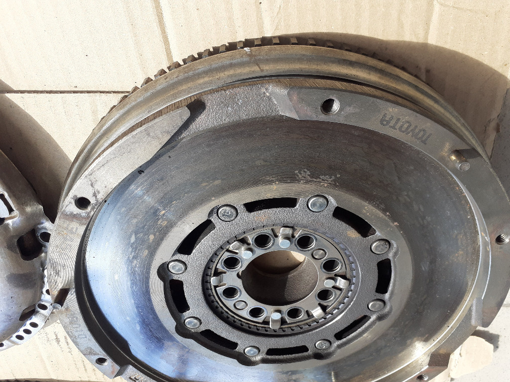 VOLANTA RAV 4 III 2.2 177CAI 150CAI 136CAI 2006 2007 2008 2009 STARE FOARTE BUNA