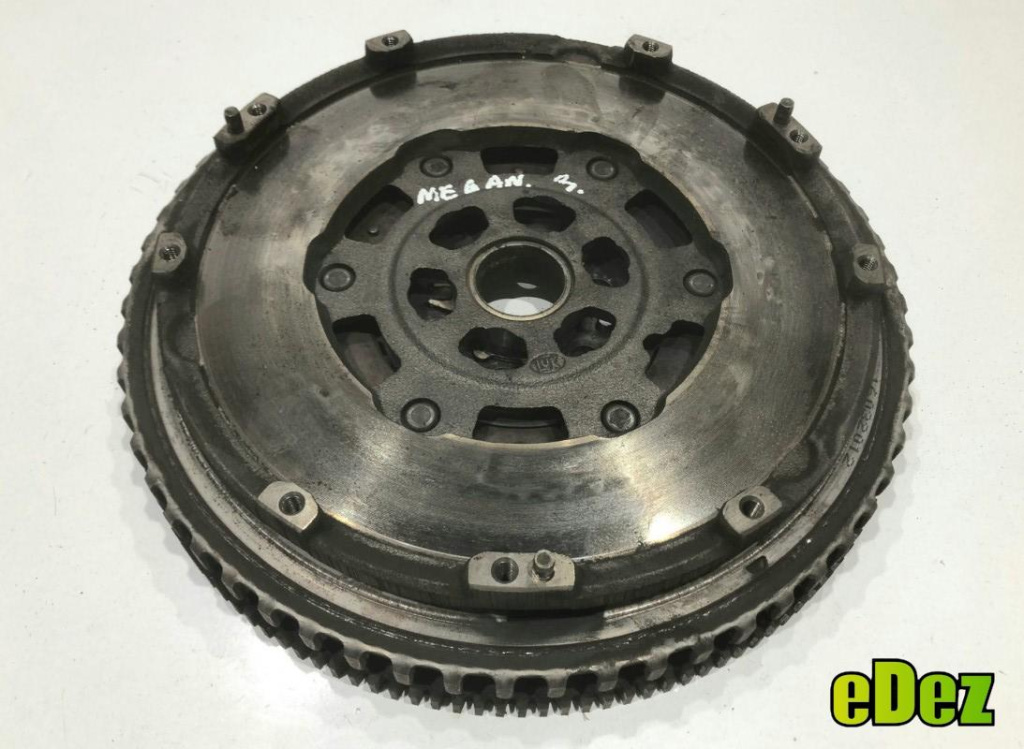 Volanta Renault Captur (2013-2017) 1.2 tce H5F (400) 123104345R