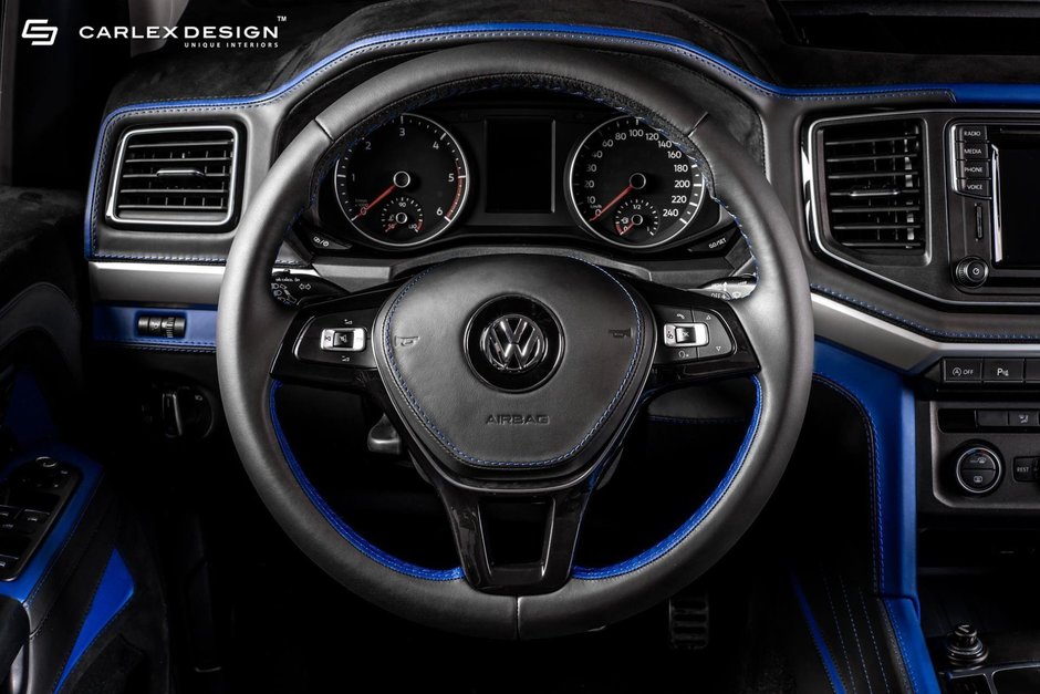 Volkswagen Amarok cu interior Carlex