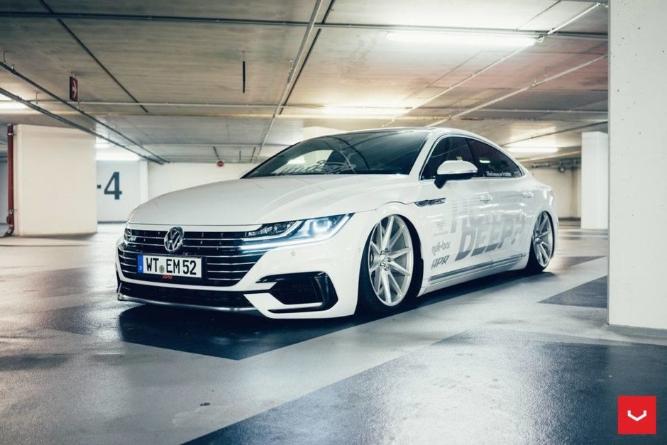 Volkswagen Arteon cu jante Vossen