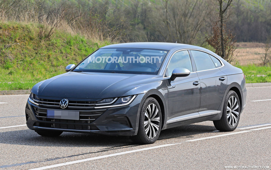 Volkswagen Arteon Facelift necamuflat