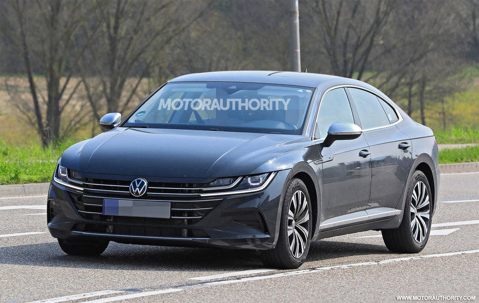 Volkswagen Arteon Facelift necamuflat