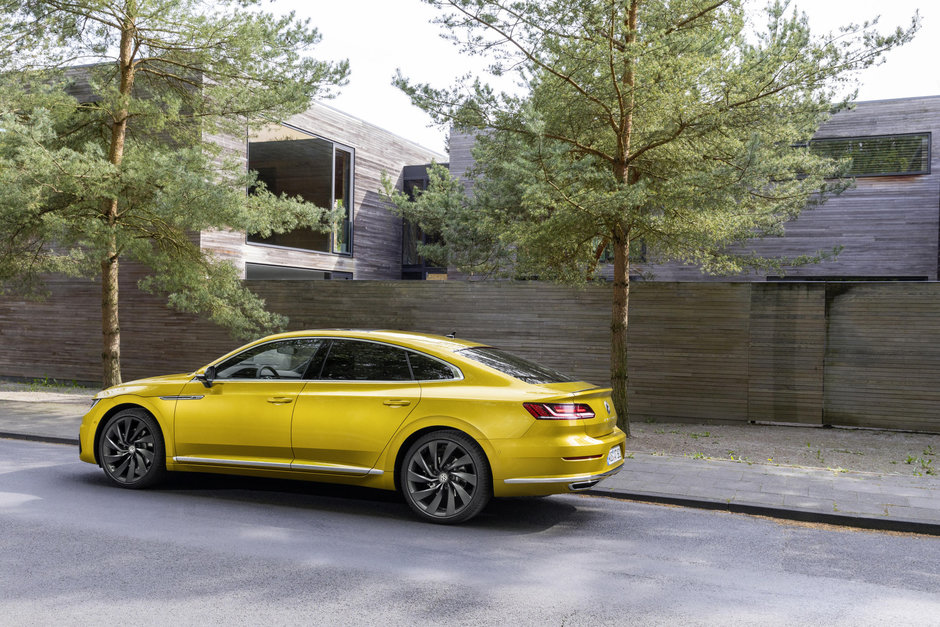 Volkswagen Arteon R-Line