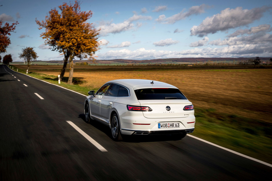 Volkswagen Arteon Shooting Brake - Poze noi