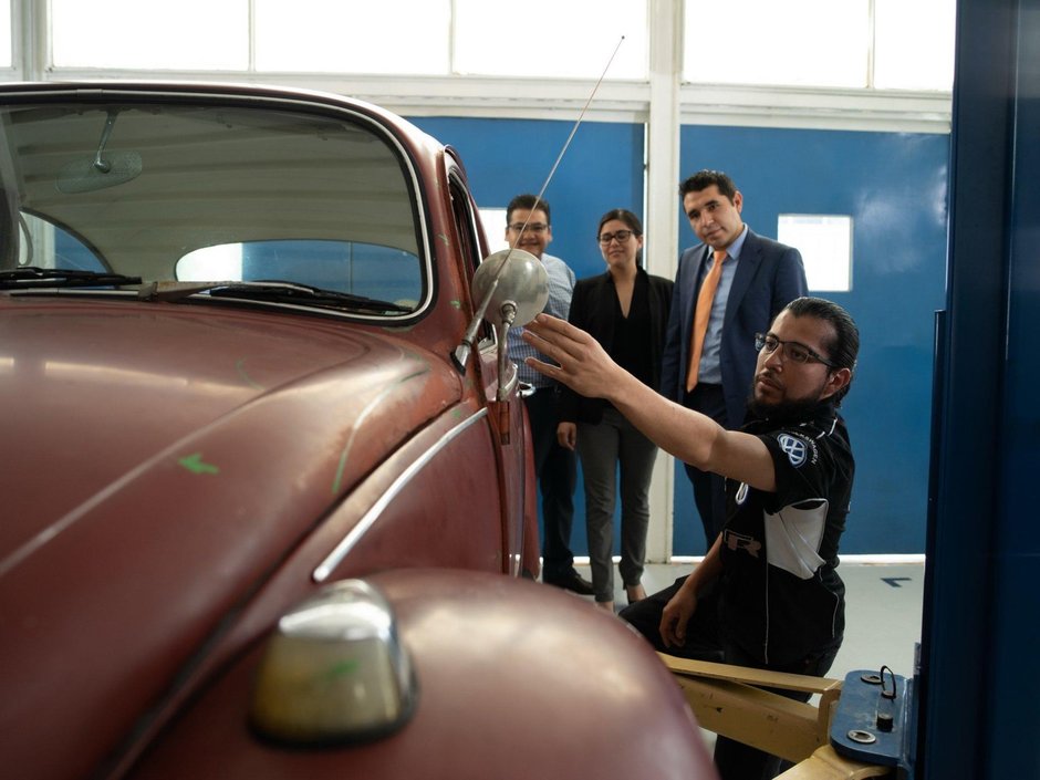 Volkswagen Beetle din '66 restaurat complet