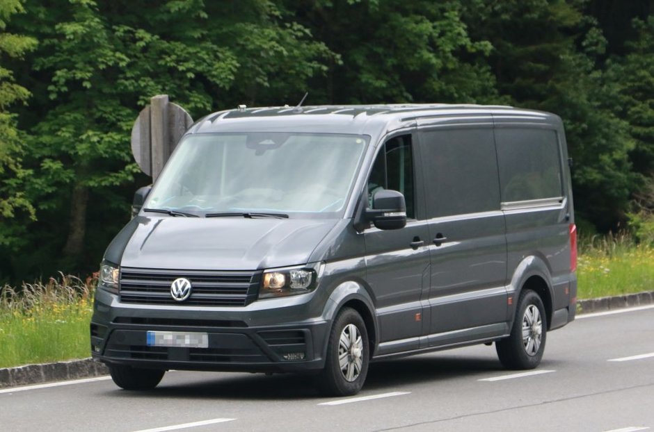 Volkswagen Crafter Facelift - Poze spion