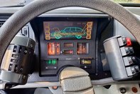 Volkswagen descoperă butonul roșu: cum au ajuns touchscreen-urile mai enervante decât un GPS din 2005