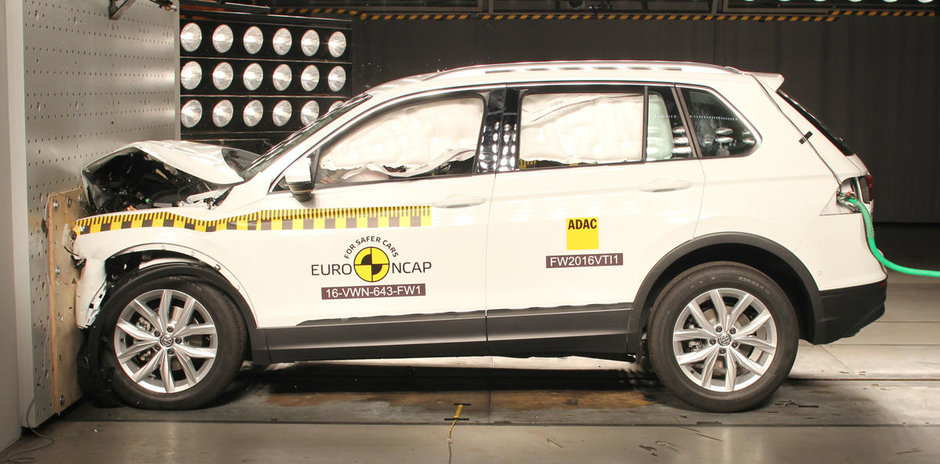 Volkswagen e expert in poluare, dar si in siguranta: Tiguan impresioneaza la Euro NCAP Volkswagen e expert in poluare, dar si in siguranta: Tiguan impresioneaza la Euro NCAP