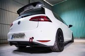 Volkswagen e-Golf by RevoZport