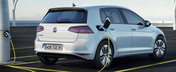 Cat costa noul hatchback electric Volkswagen e-Golf