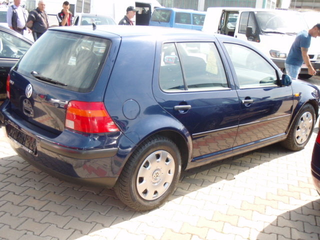 Volkswagen Golf 1.4 i