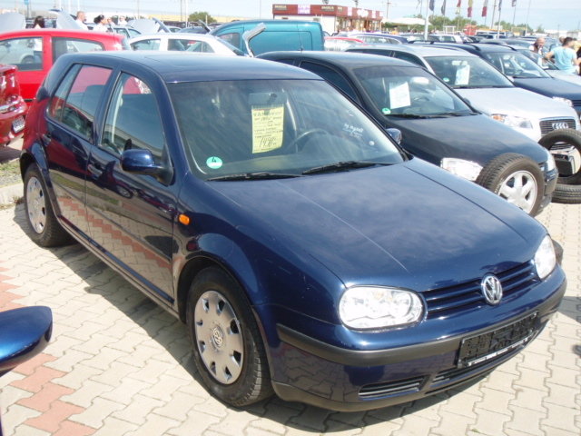 Volkswagen Golf 1.4 i