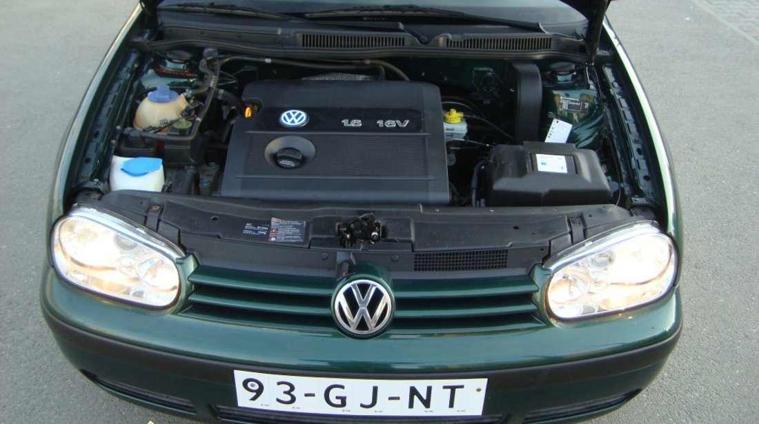 Volkswagen Golf 1 6 16 V 105 CP
