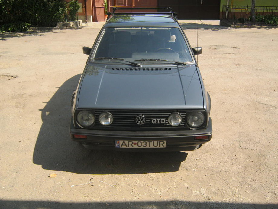 Volkswagen Golf 1.6 GTD