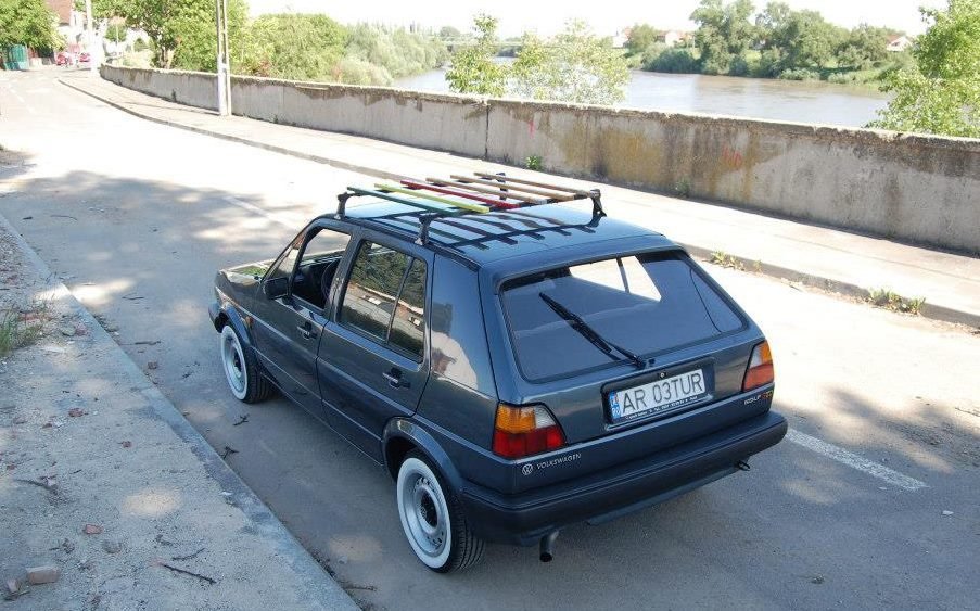 Volkswagen Golf 1.6 GTD