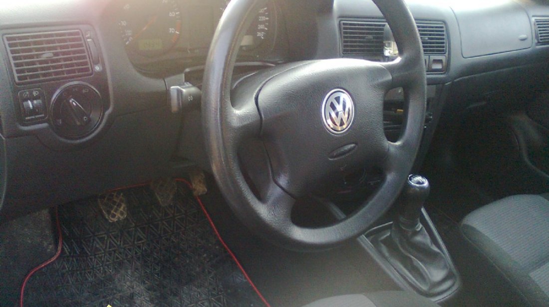 Volkswagen Golf 1 6