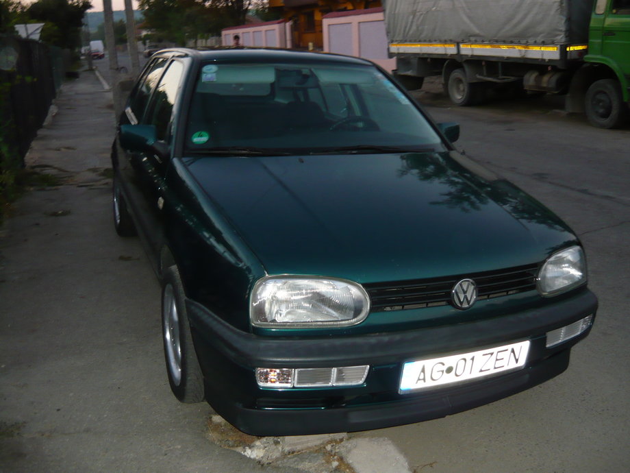 Volkswagen Golf 1.8 GL