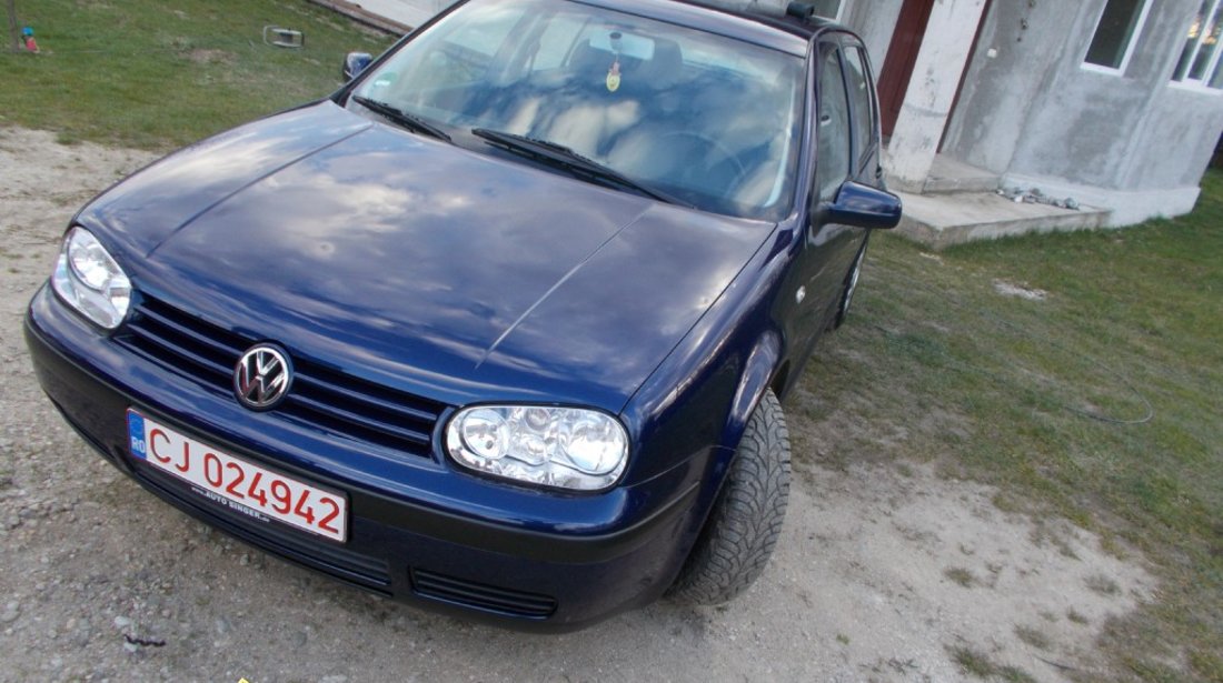 Volkswagen Golf 14 benzina