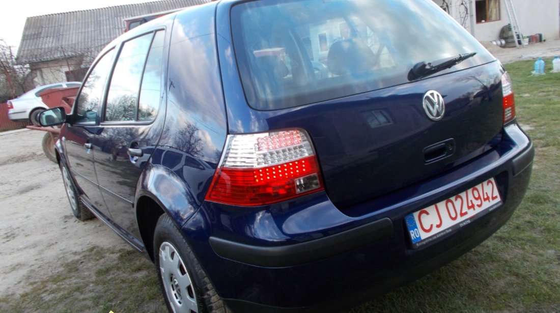 Volkswagen Golf 14 benzina