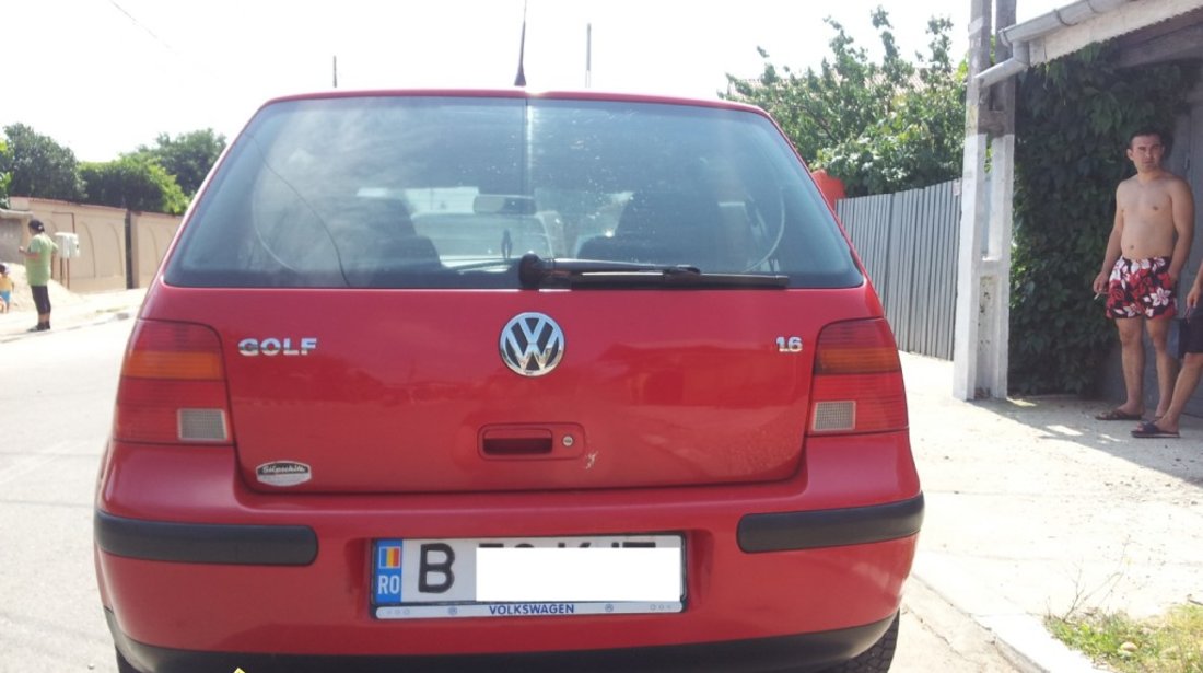 Volkswagen Golf 1595