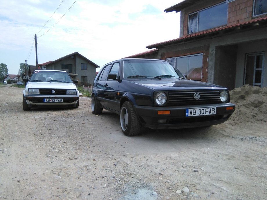 Volkswagen Golf 2