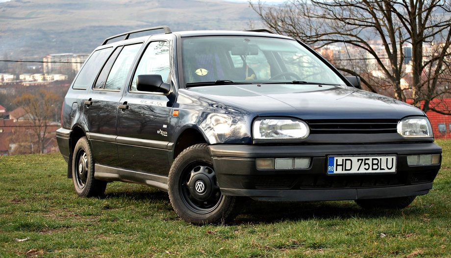 Volkswagen Golf 3/Benzinar/BLU