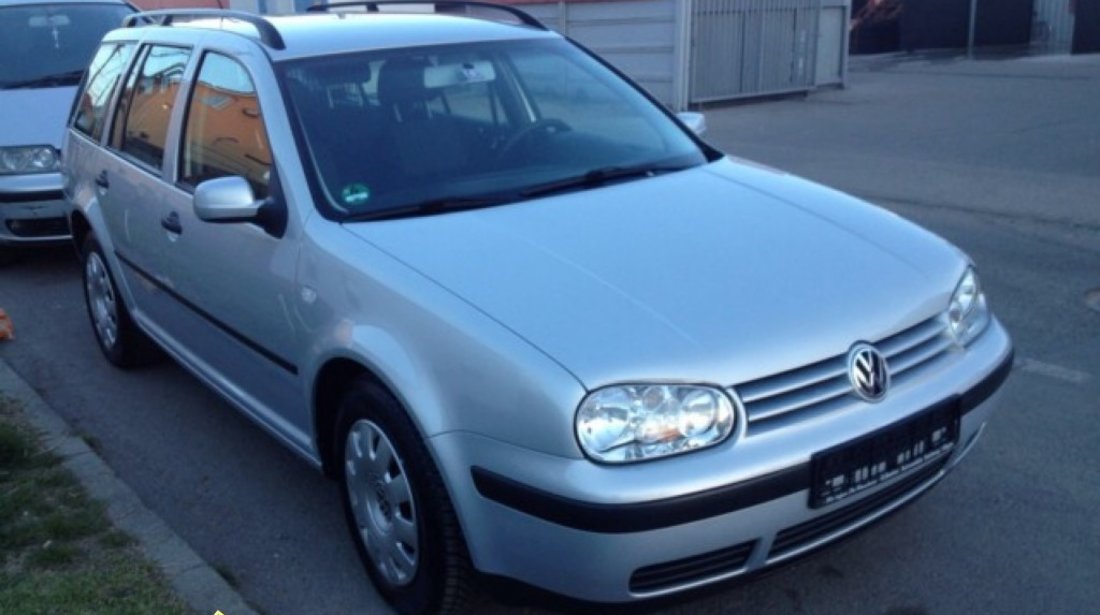 Volkswagen Golf 4 1 6i combi Clima