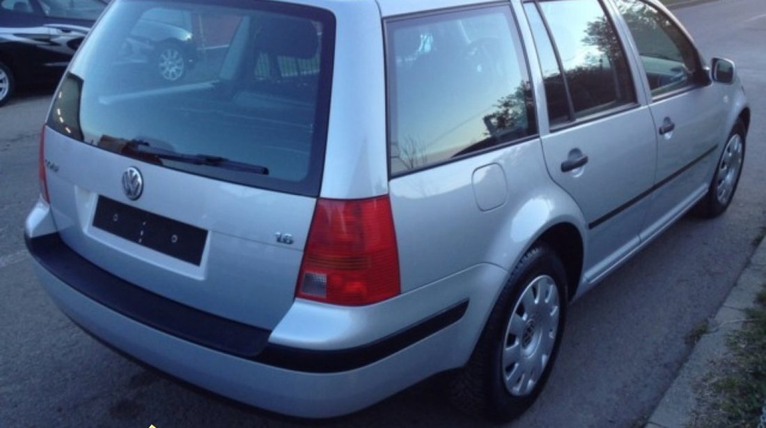 Volkswagen Golf 4 1 6i combi Clima