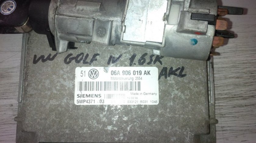 volkswagen golf 4 1.6sr akl 06A906019AK SIEMENS