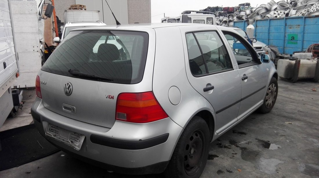 Volkswagen Golf 4 1.9tdi tip ATD an 2001